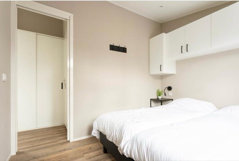 Slaapkamer 1 met boxspring